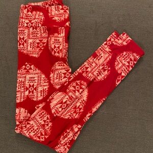 LuLuRoe Aztec Heart Valentine’s Day One Size Leggings